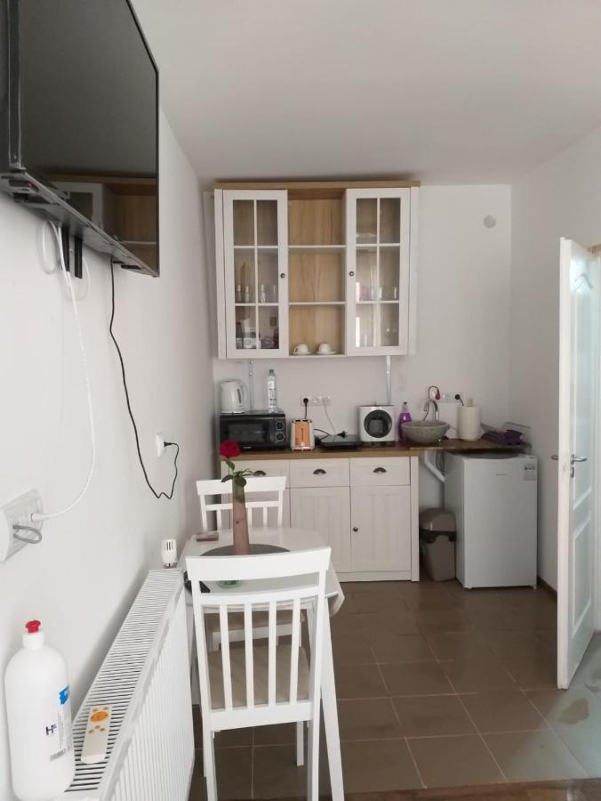 Sara House Apartment